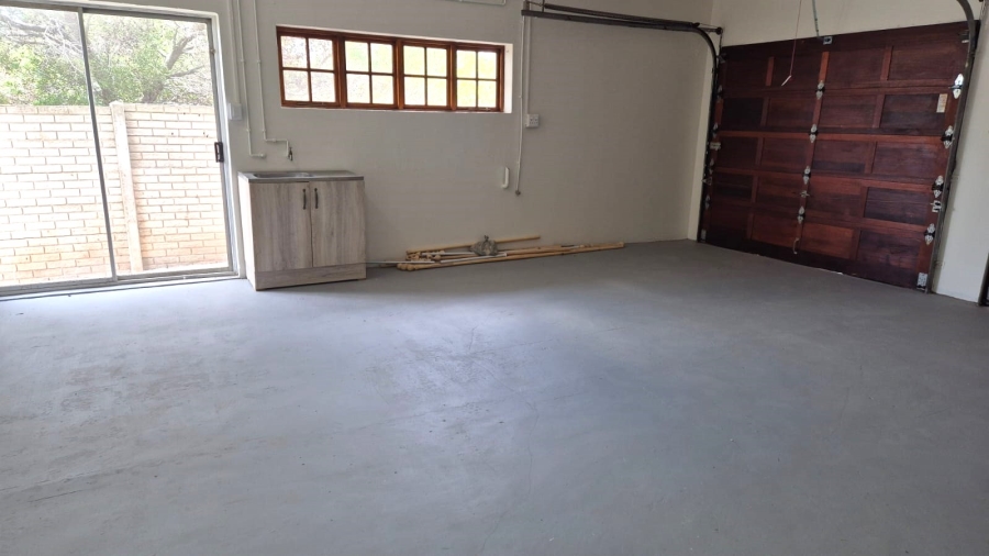 3 Bedroom Property for Sale in Wavecrest Eastern Cape